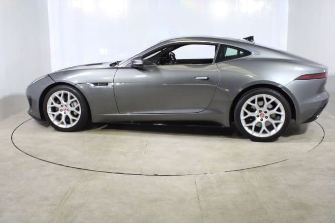 2025 Jaguar F-type