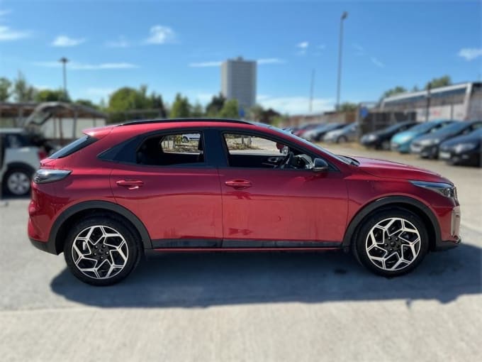 2025 Kia Xceed