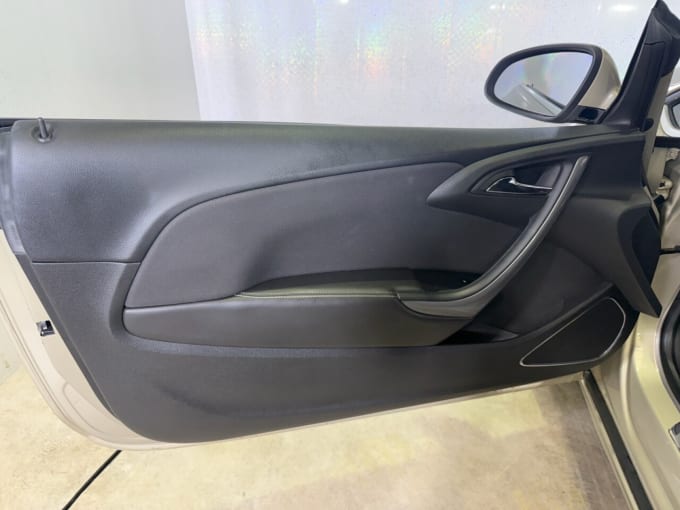 2025 Vauxhall Cascada
