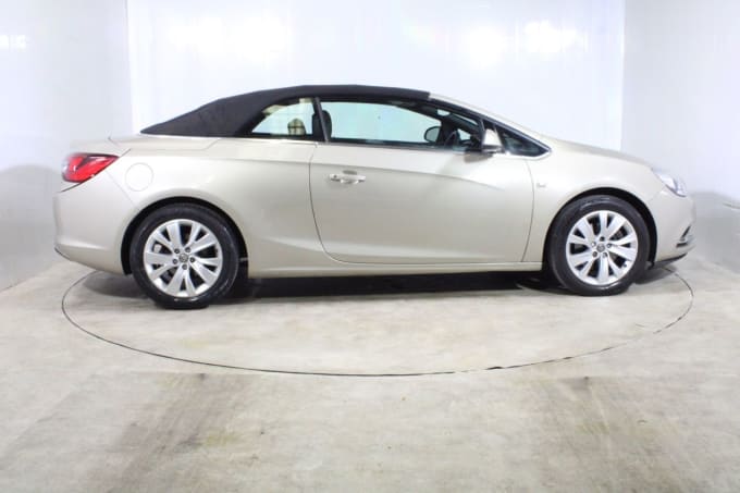 2025 Vauxhall Cascada