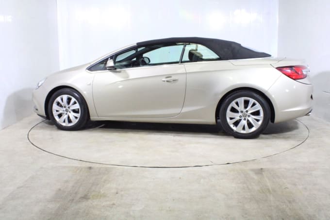 2025 Vauxhall Cascada