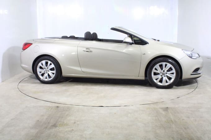2025 Vauxhall Cascada