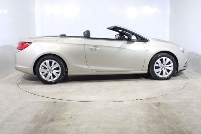 2025 Vauxhall Cascada