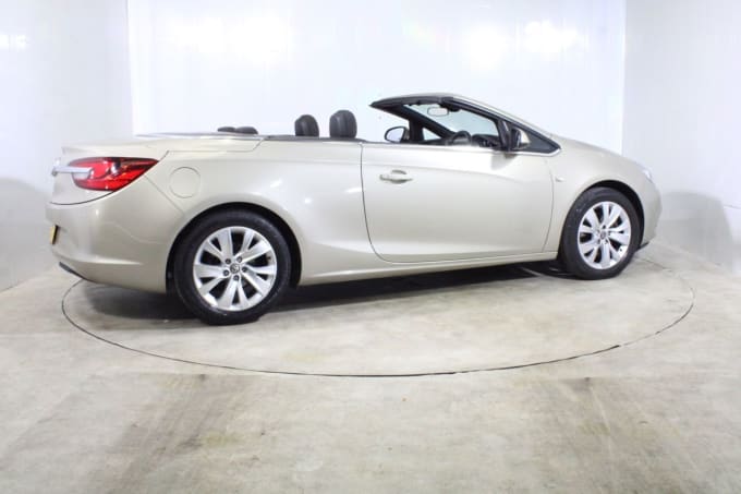 2025 Vauxhall Cascada