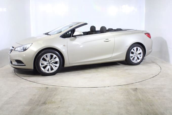 2025 Vauxhall Cascada