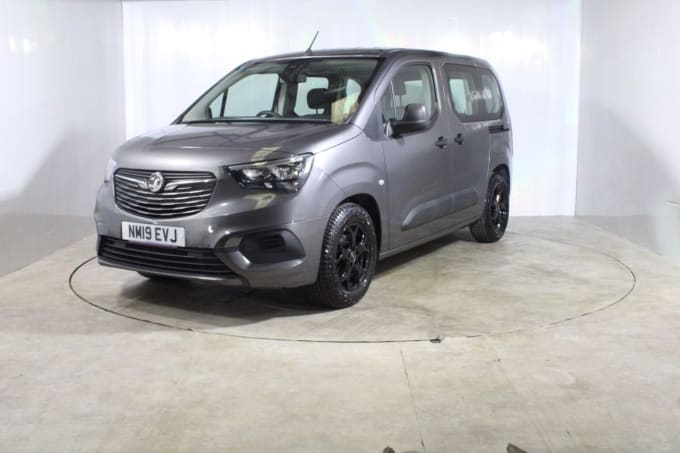 2025 Vauxhall Combo Life