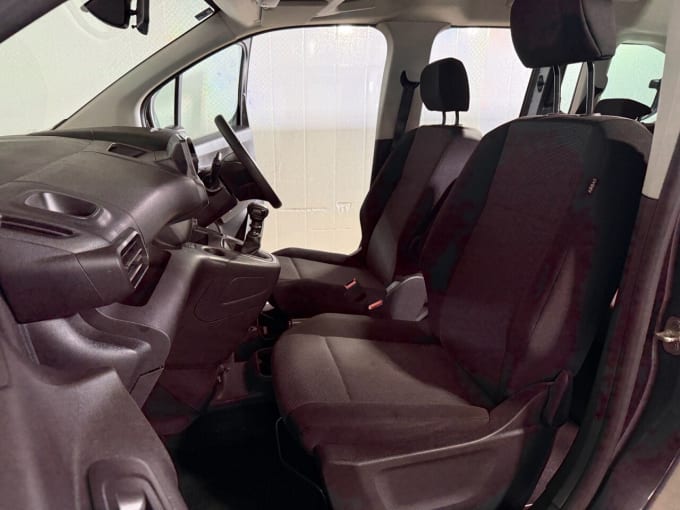 2025 Vauxhall Combo Life