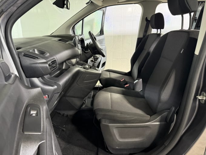 2025 Vauxhall Combo Life