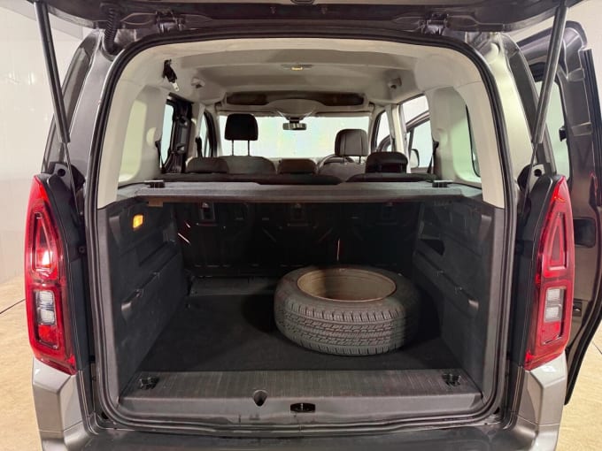 2025 Vauxhall Combo Life