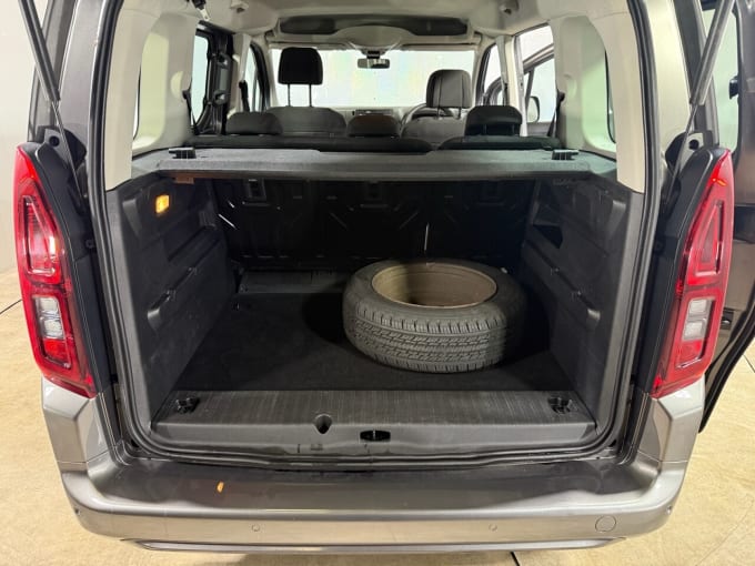 2025 Vauxhall Combo Life