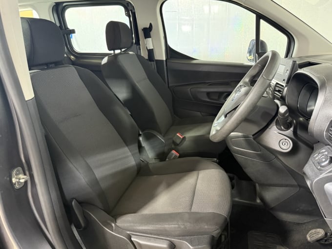 2025 Vauxhall Combo Life