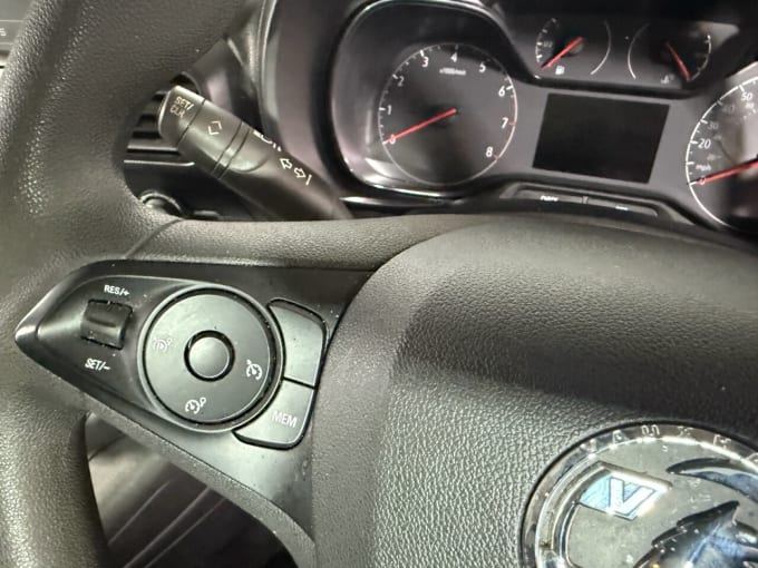 2025 Vauxhall Combo Life