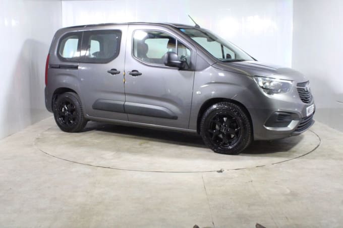 2025 Vauxhall Combo Life