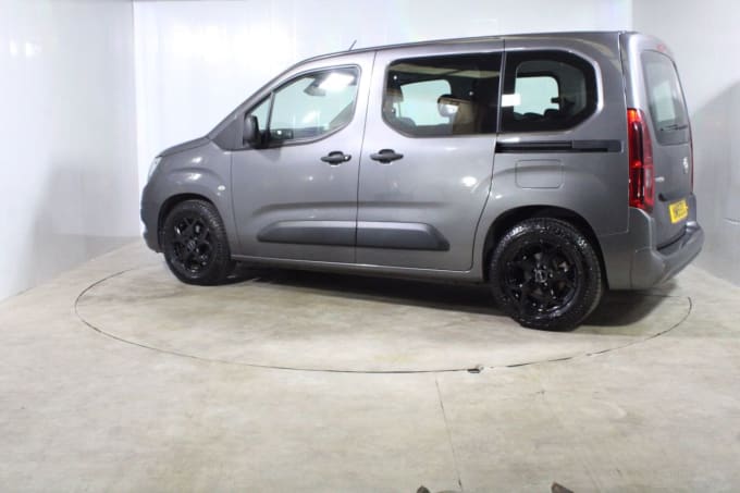 2025 Vauxhall Combo Life
