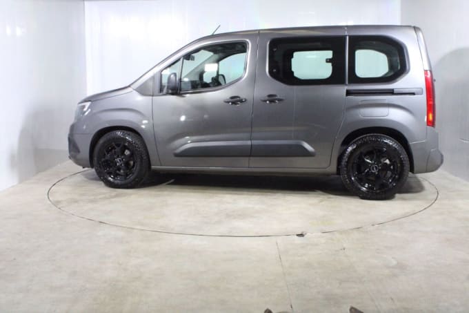 2025 Vauxhall Combo Life