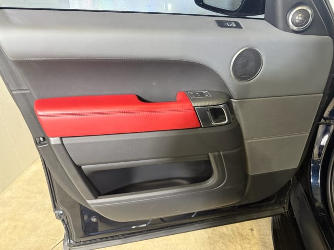 2025 Land Rover Range Rover Sport