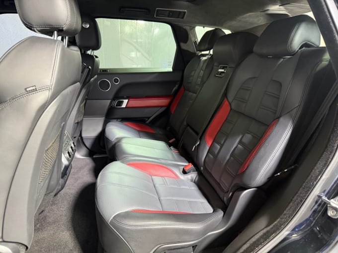 2025 Land Rover Range Rover Sport