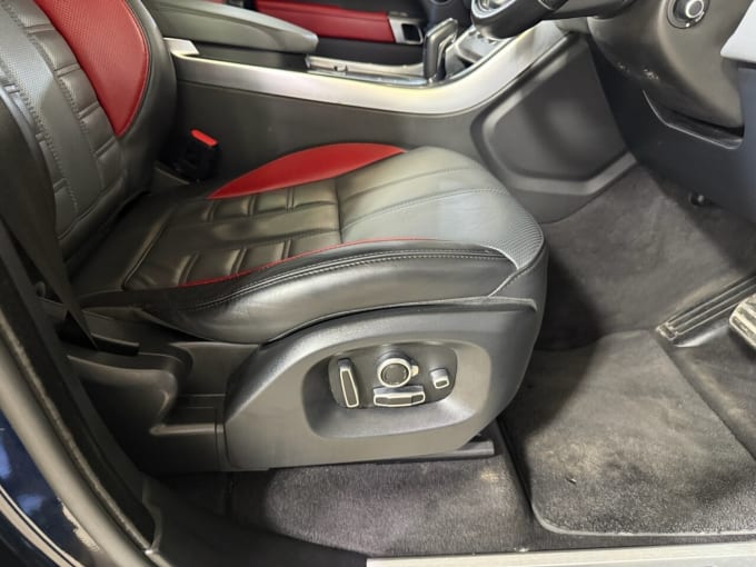 2025 Land Rover Range Rover Sport