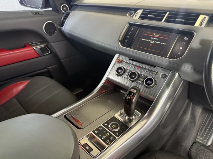 2025 Land Rover Range Rover Sport