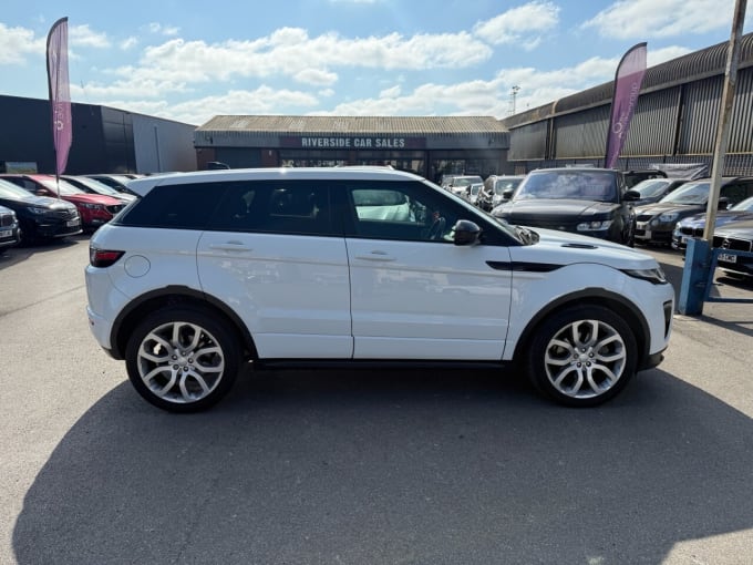 2025 Land Rover Range Rover Evoque