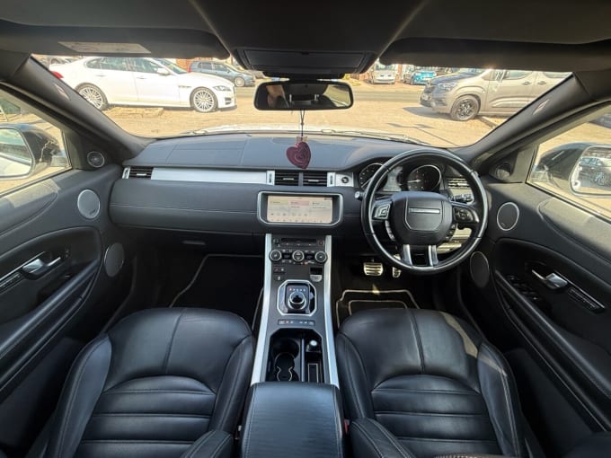 2025 Land Rover Range Rover Evoque