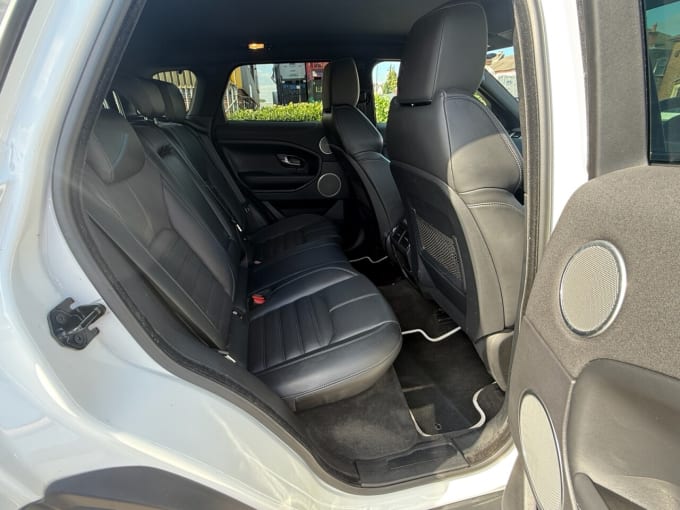 2025 Land Rover Range Rover Evoque