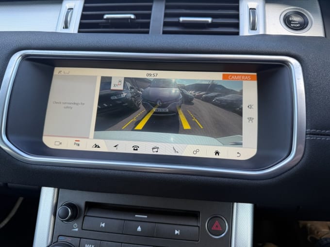 2025 Land Rover Range Rover Evoque