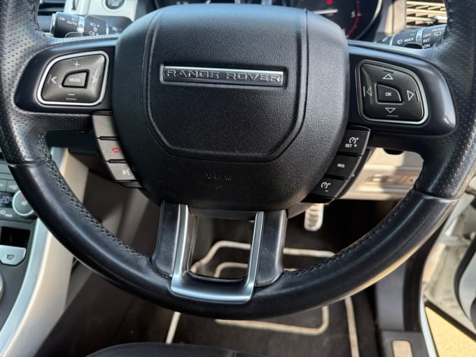 2025 Land Rover Range Rover Evoque
