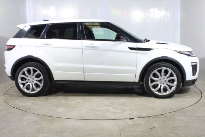 2025 Land Rover Range Rover Evoque