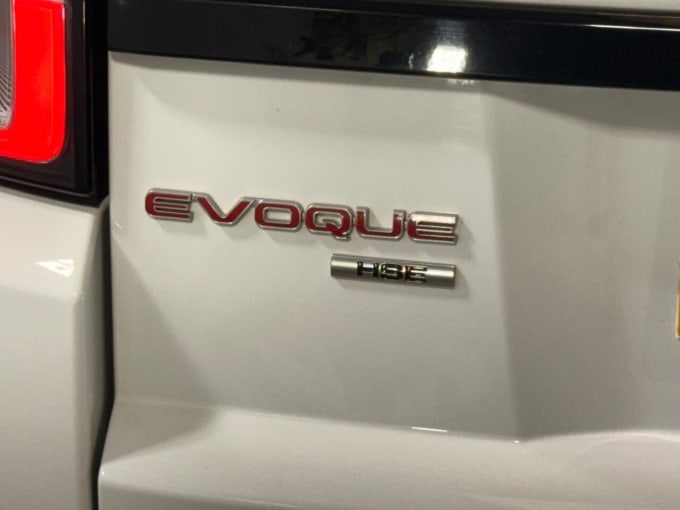 2025 Land Rover Range Rover Evoque