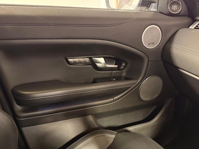2025 Land Rover Range Rover Evoque