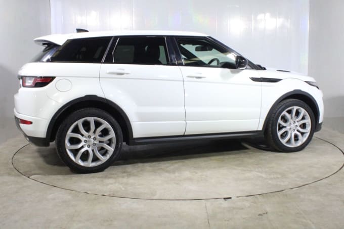 2025 Land Rover Range Rover Evoque