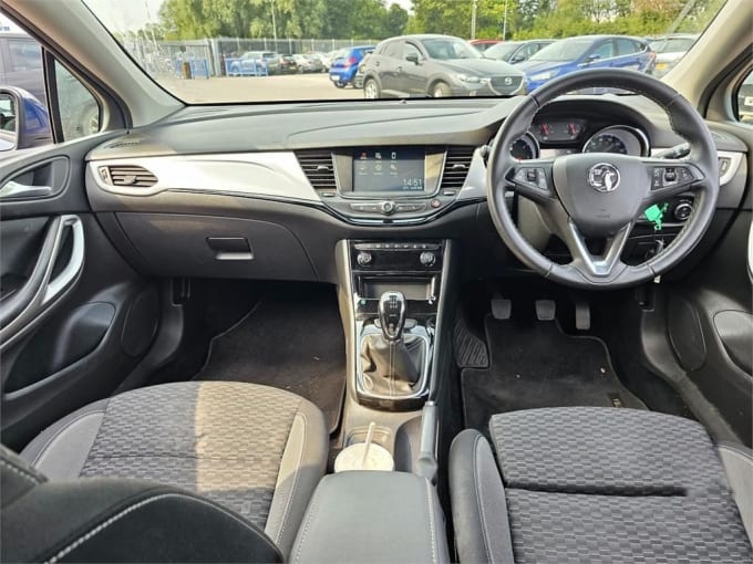 2025 Vauxhall Astra