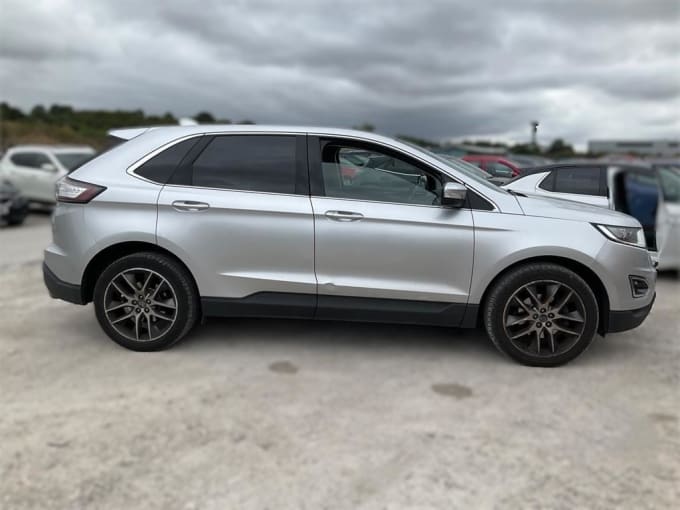 2025 Ford Edge