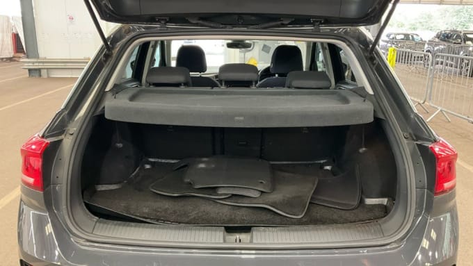 2025 Volkswagen T-roc