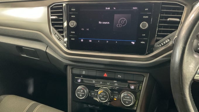 2025 Volkswagen T-roc