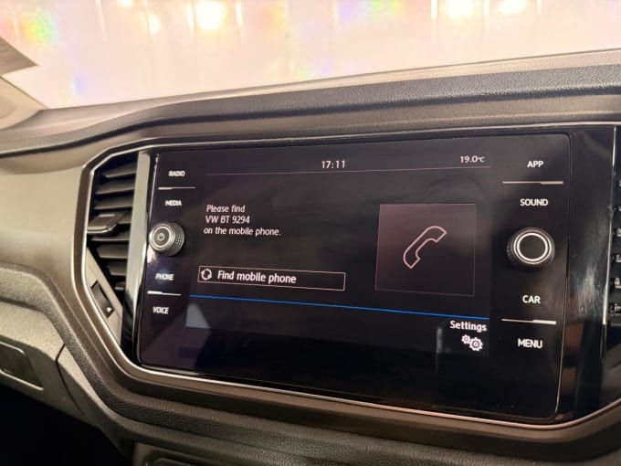 2025 Volkswagen T-roc