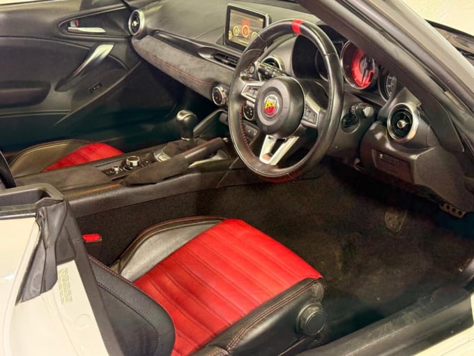 2025 Abarth 124 Spider