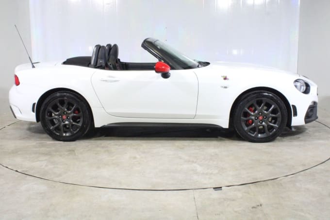 2025 Abarth 124 Spider