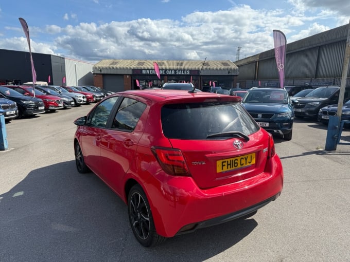 2025 Toyota Yaris