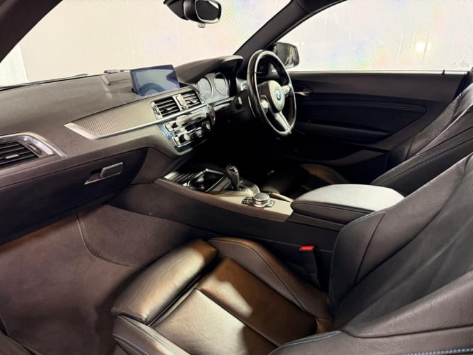 2025 BMW M2