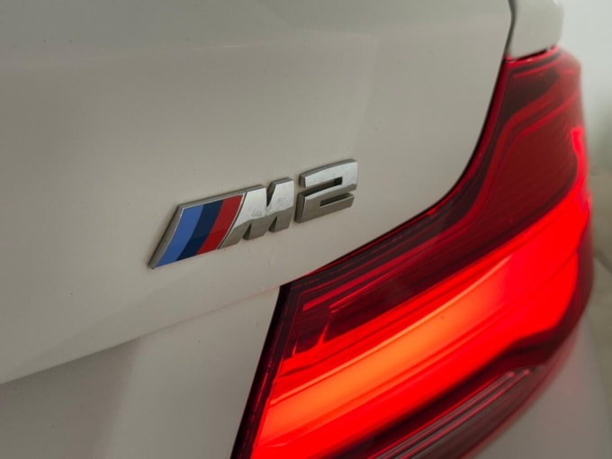 2025 BMW M2