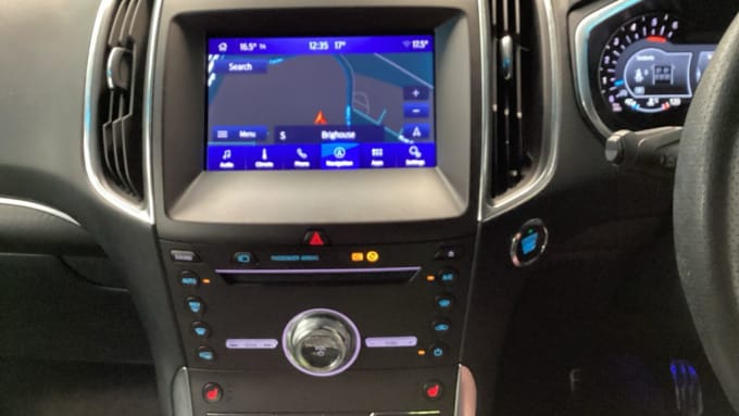 2025 Ford Edge