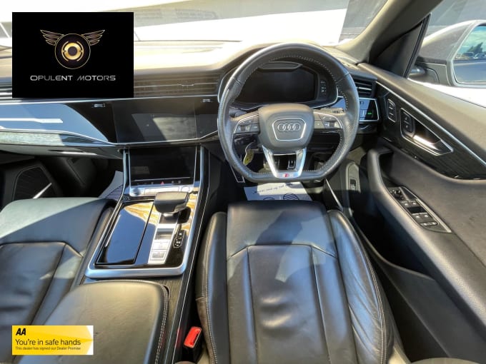 2018 Audi Q8