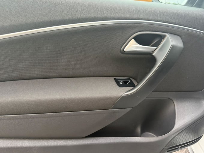 2015 Volkswagen Polo