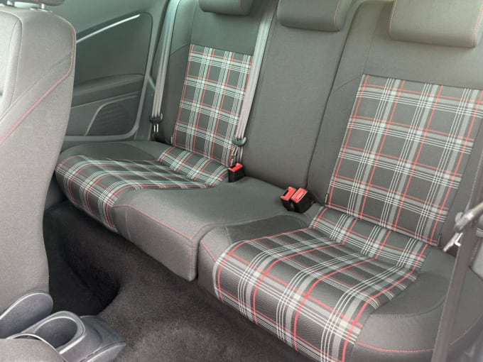 2015 Volkswagen Polo