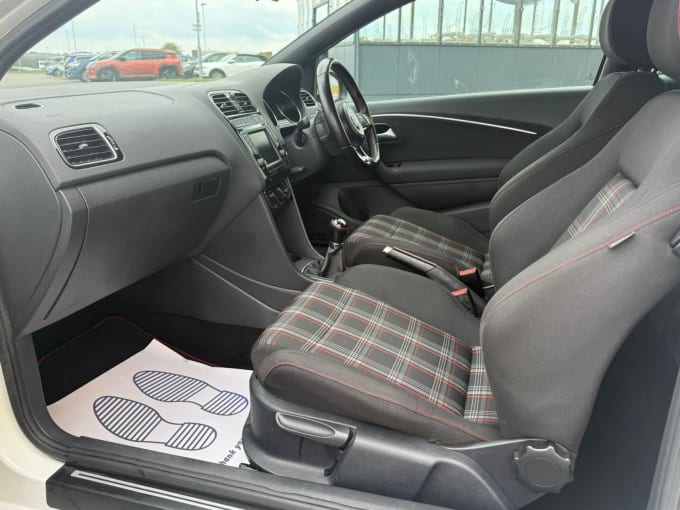 2015 Volkswagen Polo