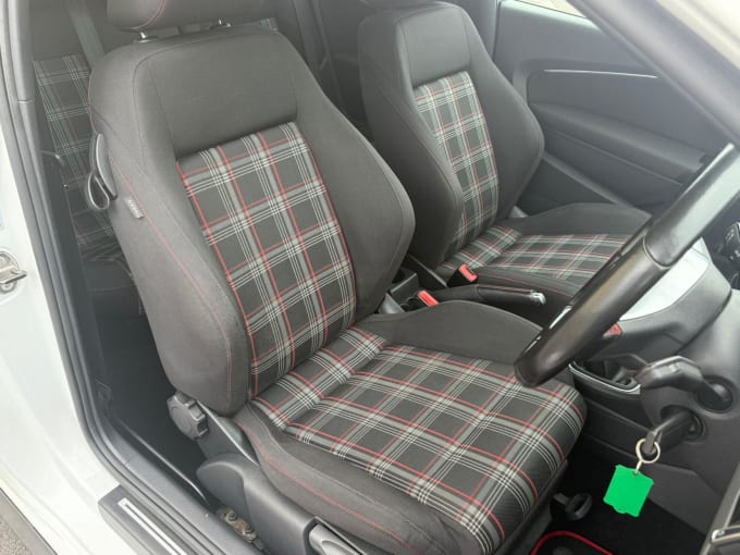 2015 Volkswagen Polo