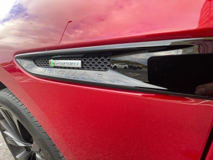 2019 Jaguar F-pace