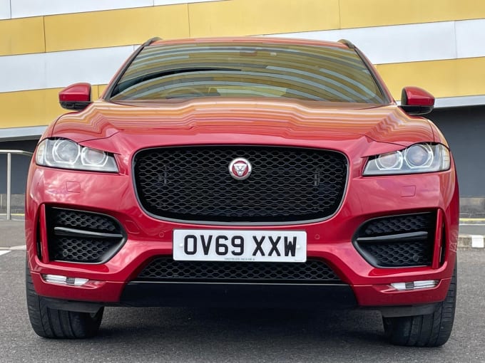 2019 Jaguar F-pace